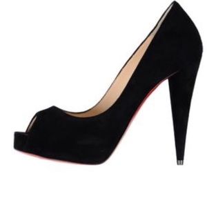 Christian Louboutin Black pumps